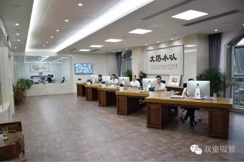 不愿在“臭厕所、烂寝室、猪餐厅”的工厂煎熬？那就来双童，在优雅环境中蜕变为办公室白领与酒店生活精英
